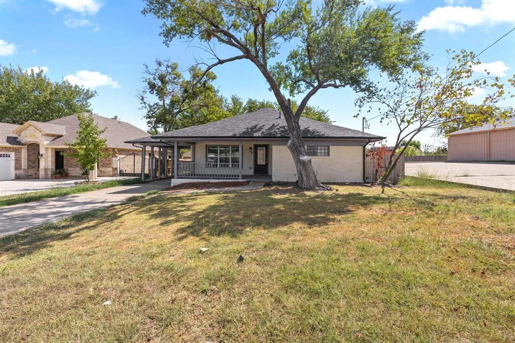 집 매매 1720 Wynn Joyce Road, Garland, TX 75043