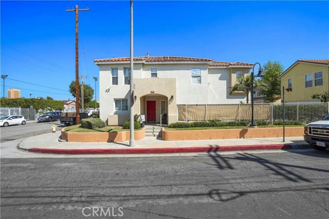 Buy and sell homes in  120 GABRIEL GARCIA, Los Angeles, CA 90033
