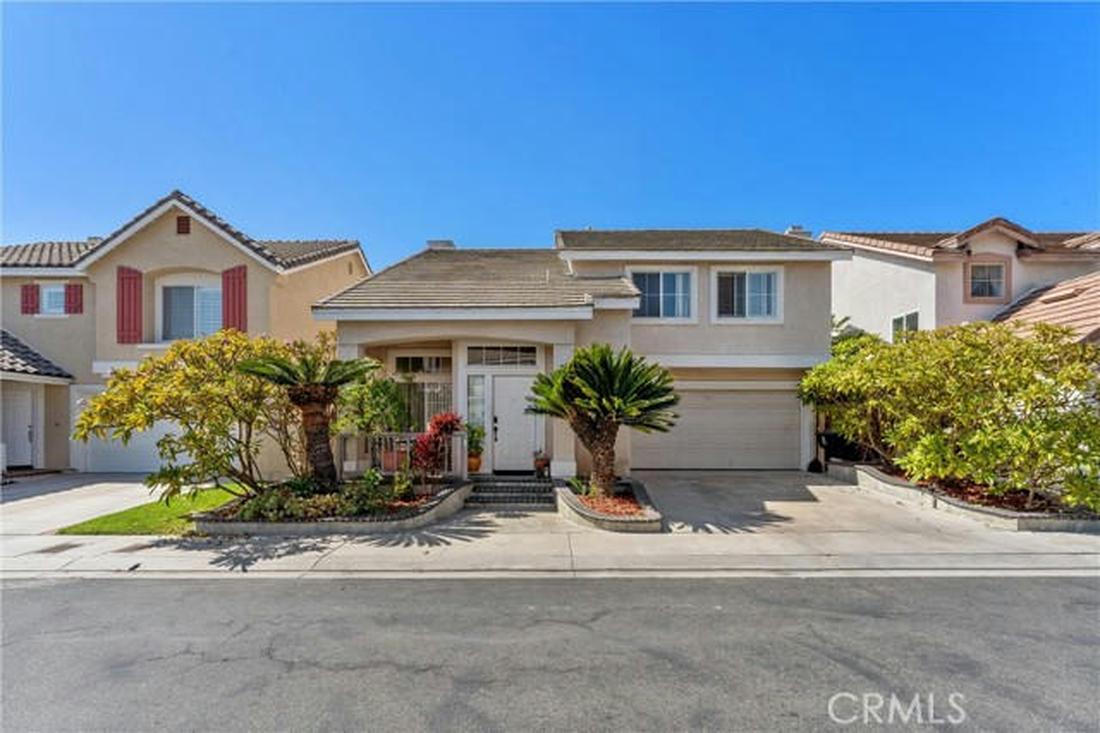 Comprar vender casa 131 S LINHAVEN CIR, Anaheim, CA 92804