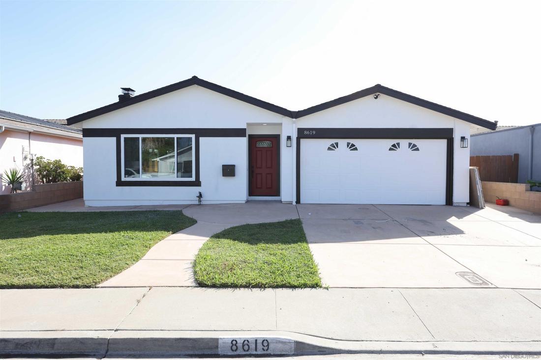 집 매매 8619 Lepus Rd, San Diego, CA 92126